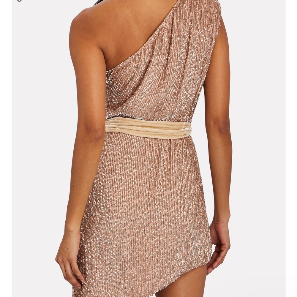 RETROFÊTE Ella One-Shoulder Sequin Dress - Picture 4 of 13
